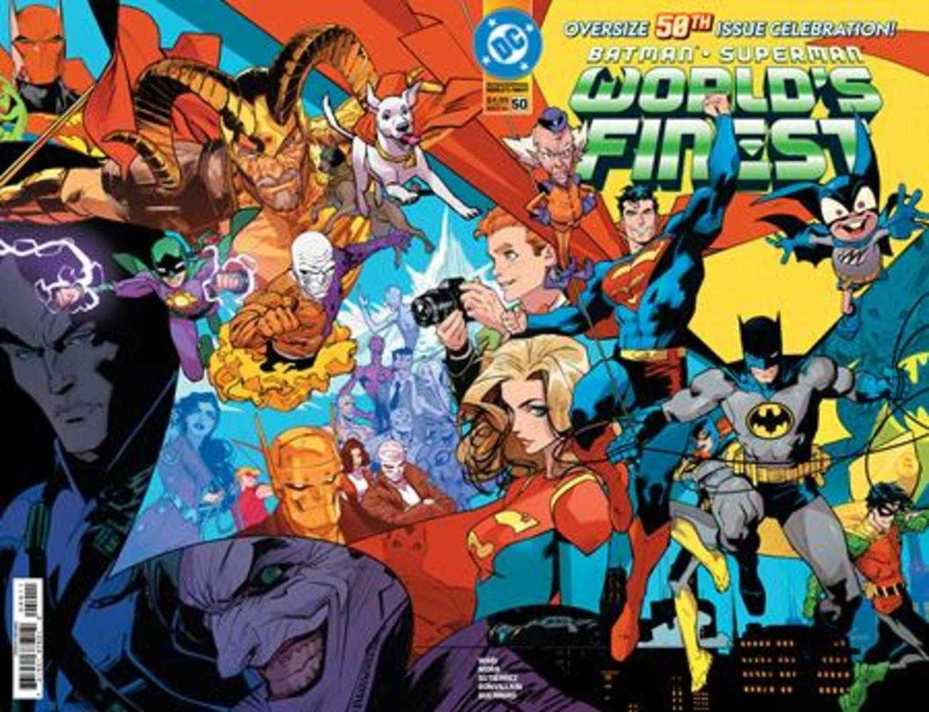 Batman Superman Worlds Finest #50 Cover A Dan Mora Wraparound (SuperMegaAwesome)