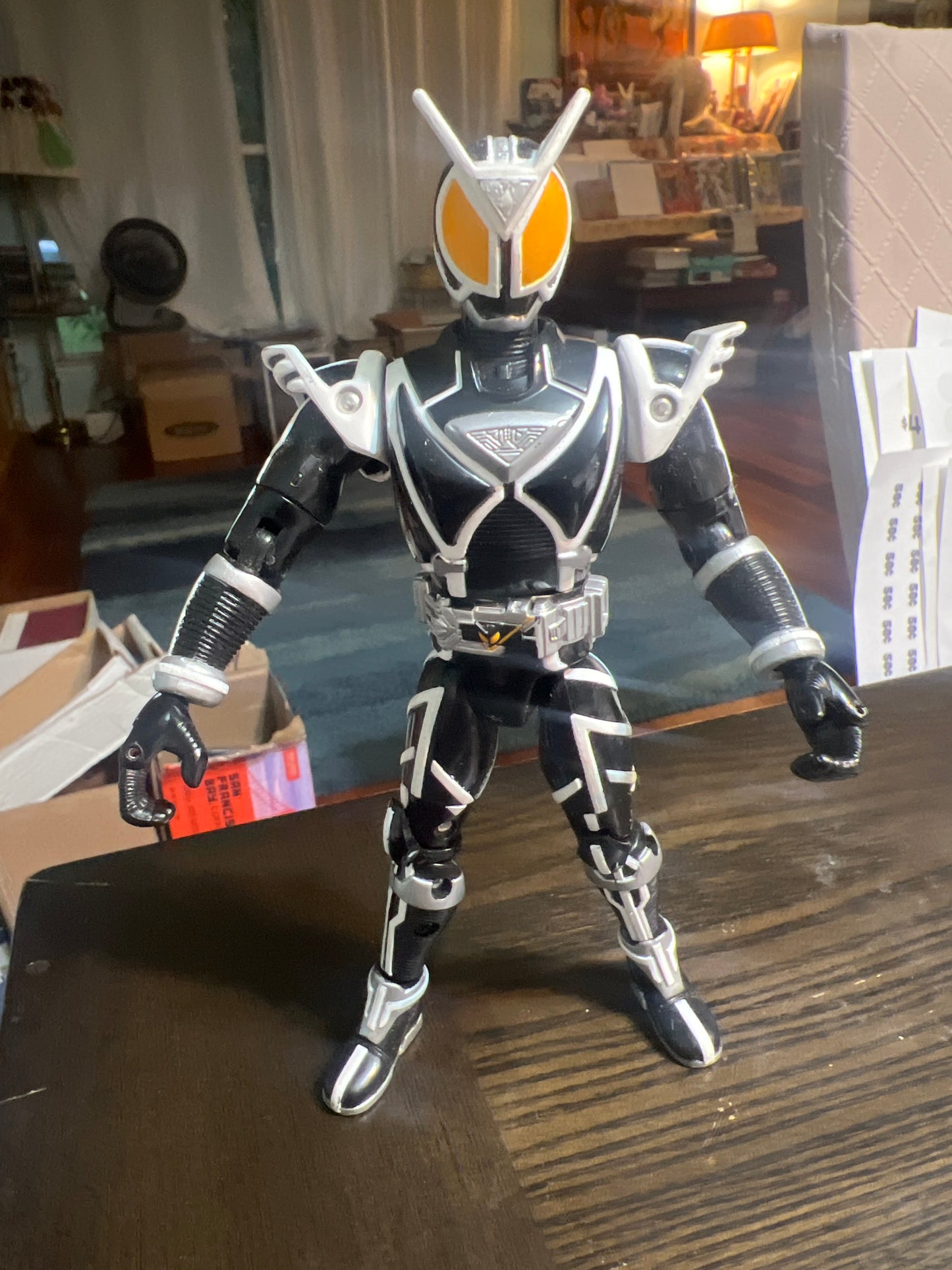 Kamen Rider 2003 ITAT posable