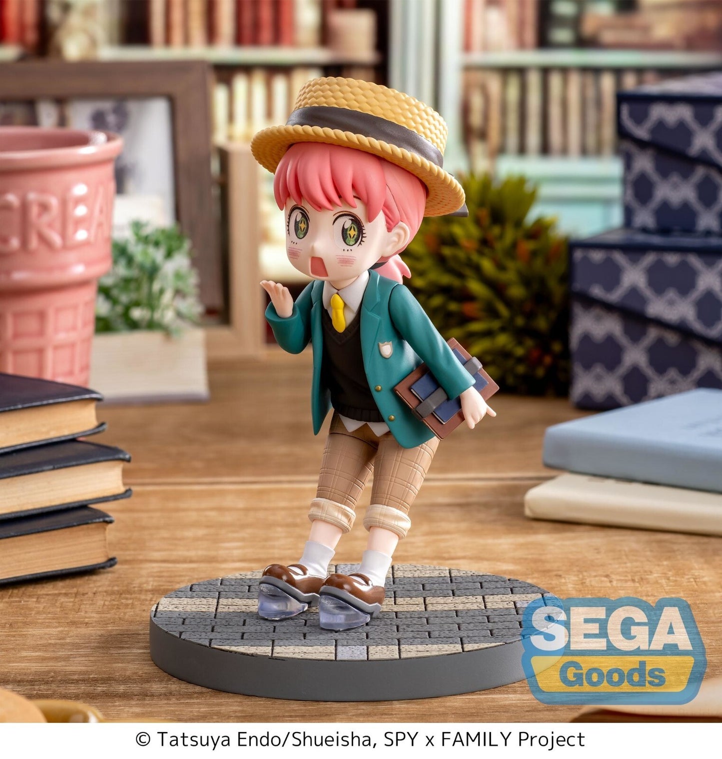 SPY X FAMILY LUMINASTA ANYA FORGER STYLISH LOOK V2.5 FIGURE NEW JAPAN IMPORT