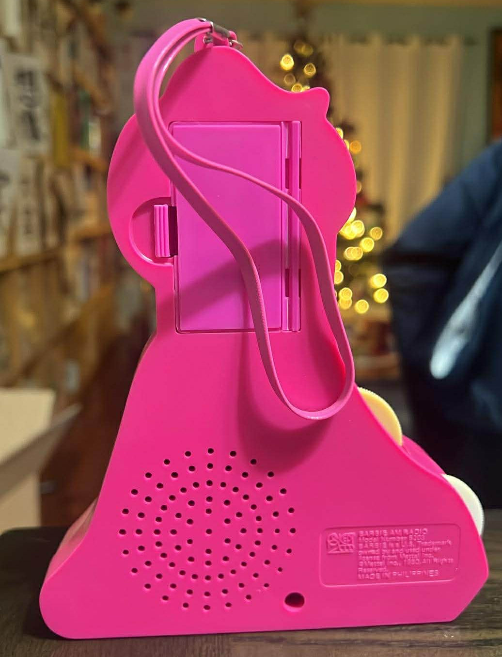 Barbie Pink AM Radio 1980 Philippines nice cond tuns on, with static