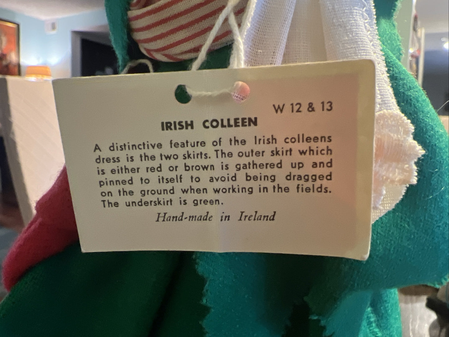 VINTAGE FOREIGN DOLL COLLECTION JAY AT DUBLIN OTHERS DOLLS OF THE WORLD SET OF 7