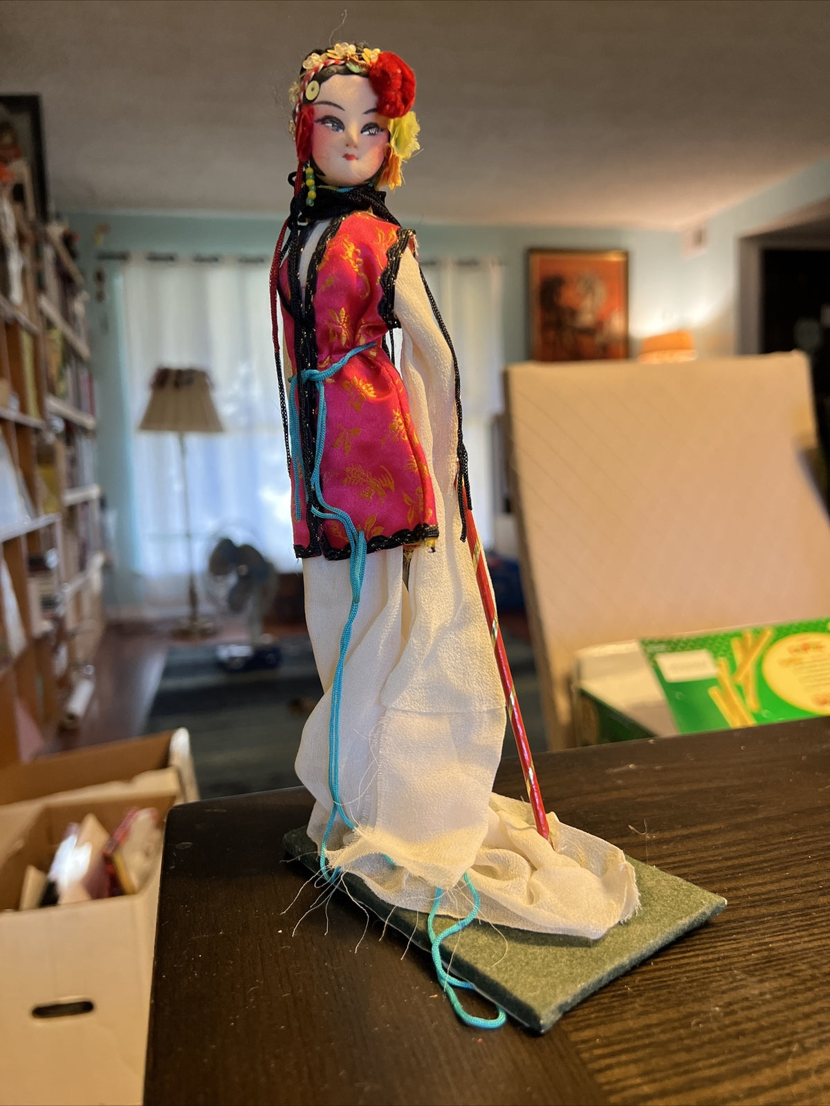 VINTAGE FOREIGN DOLL COLLECTION JAY AT DUBLIN OTHERS DOLLS OF THE WORLD SET OF 7