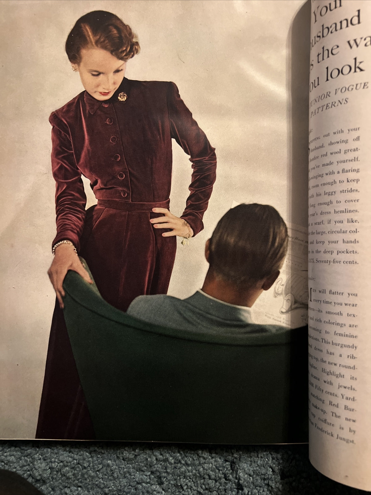 VINTAGE GLAMOUR MAGAZINE OCTOBER 1947 PRETTY GAY AD GOOD LOOKS AND LIVING