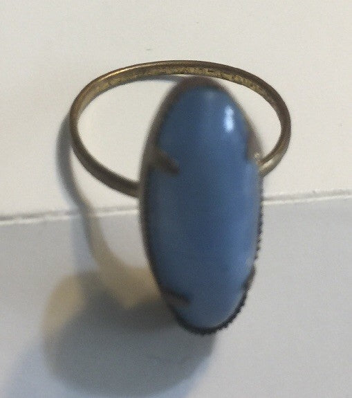 VINTAGE BRASS RING MADE IN CZECHOSLOVAKIA LAVENDER OVAL 14.5MM