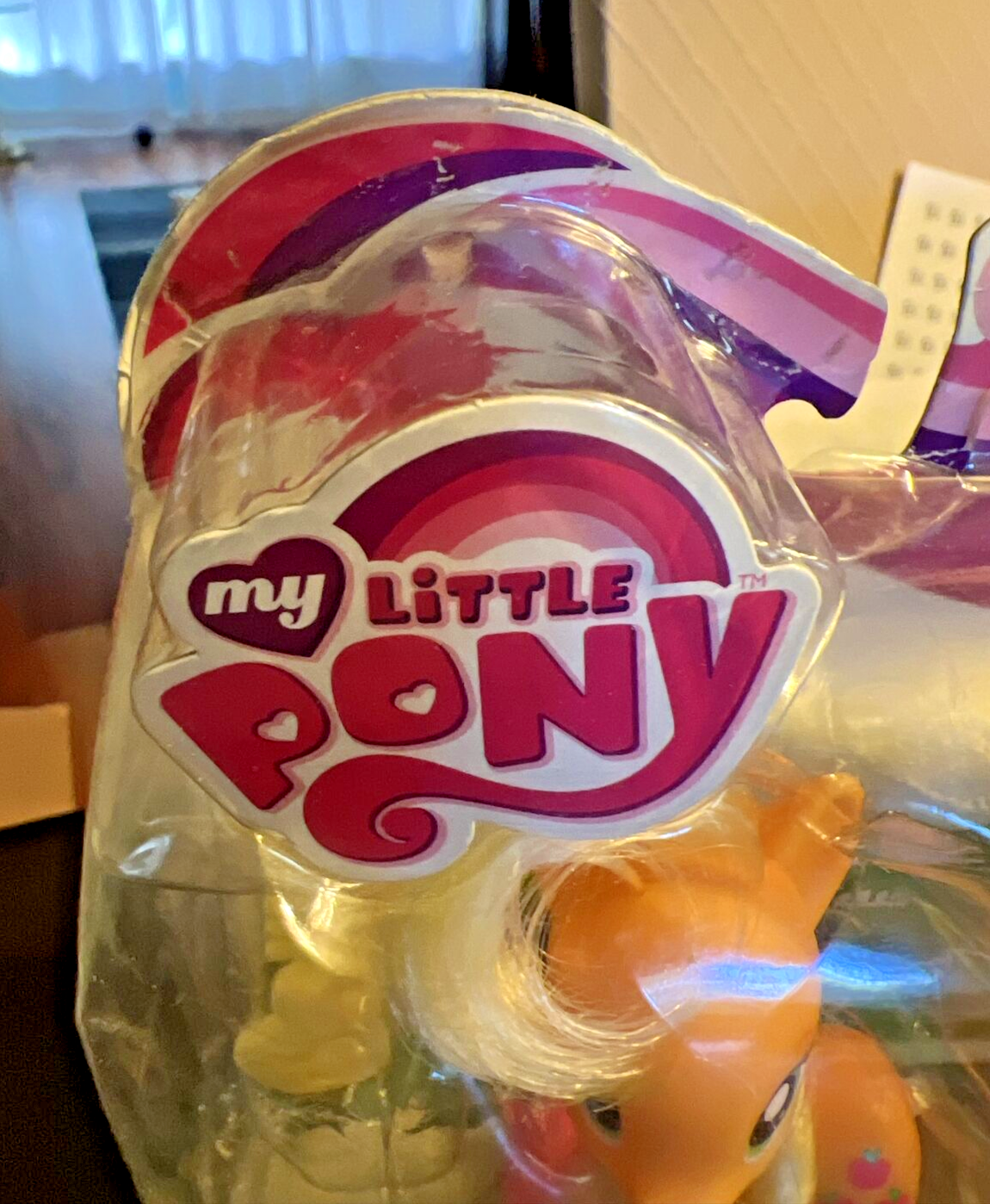 My Little Pony Applejack Figure G4 Hasbro 2010 Unopened