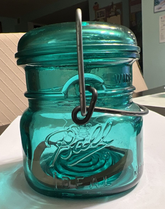 Vintage Ball Ideal Blue Green Bicentennial Eagle 1/2 Pint Mason Jar Lid Seal