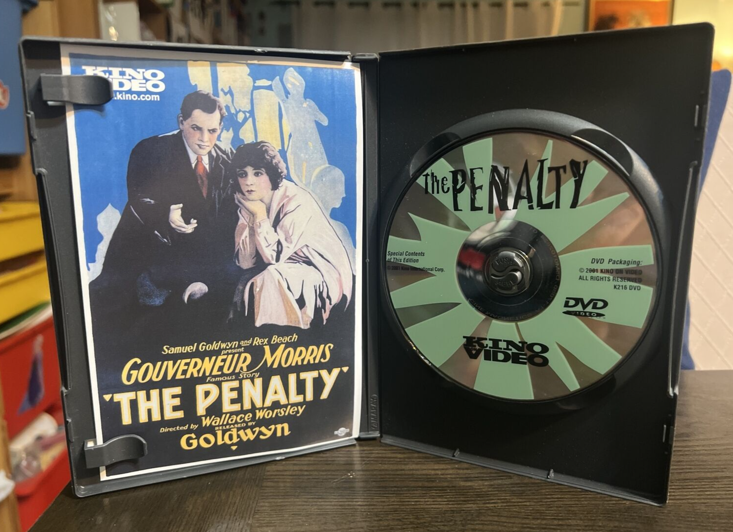 The Penalty DVD 1920 SILENT KINO VIDEO  LON CHANEY CLASSIC WITH POSTCARD INSERT