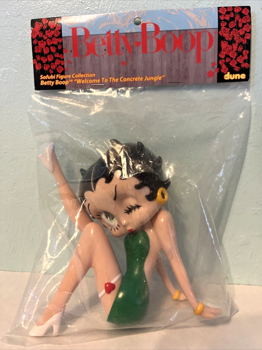 BETTY BOOP GREEN DRESS SOFT VINYL FIGURE DUNE JAPAN 2019