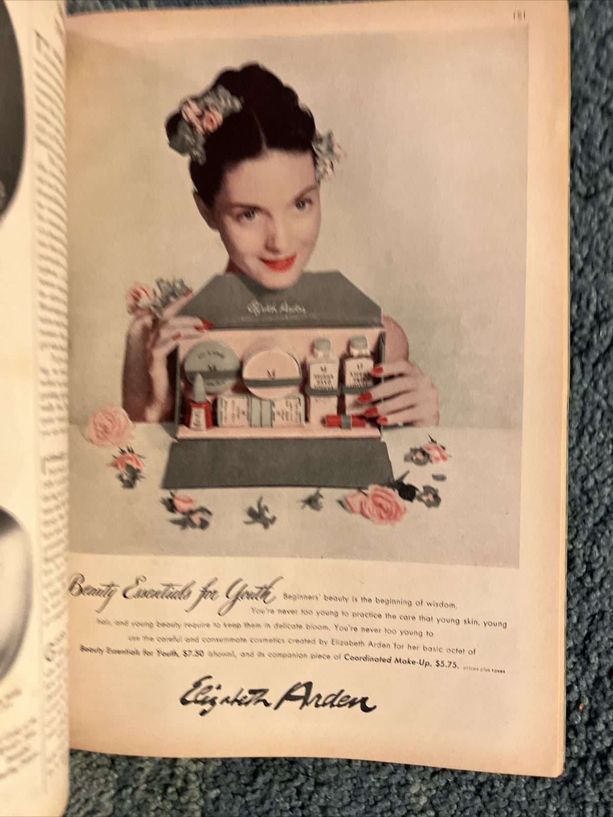 VINTAGE GLAMOUR MAGAZINE OCTOBER 1947 PRETTY GAY AD GOOD LOOKS AND LIVING