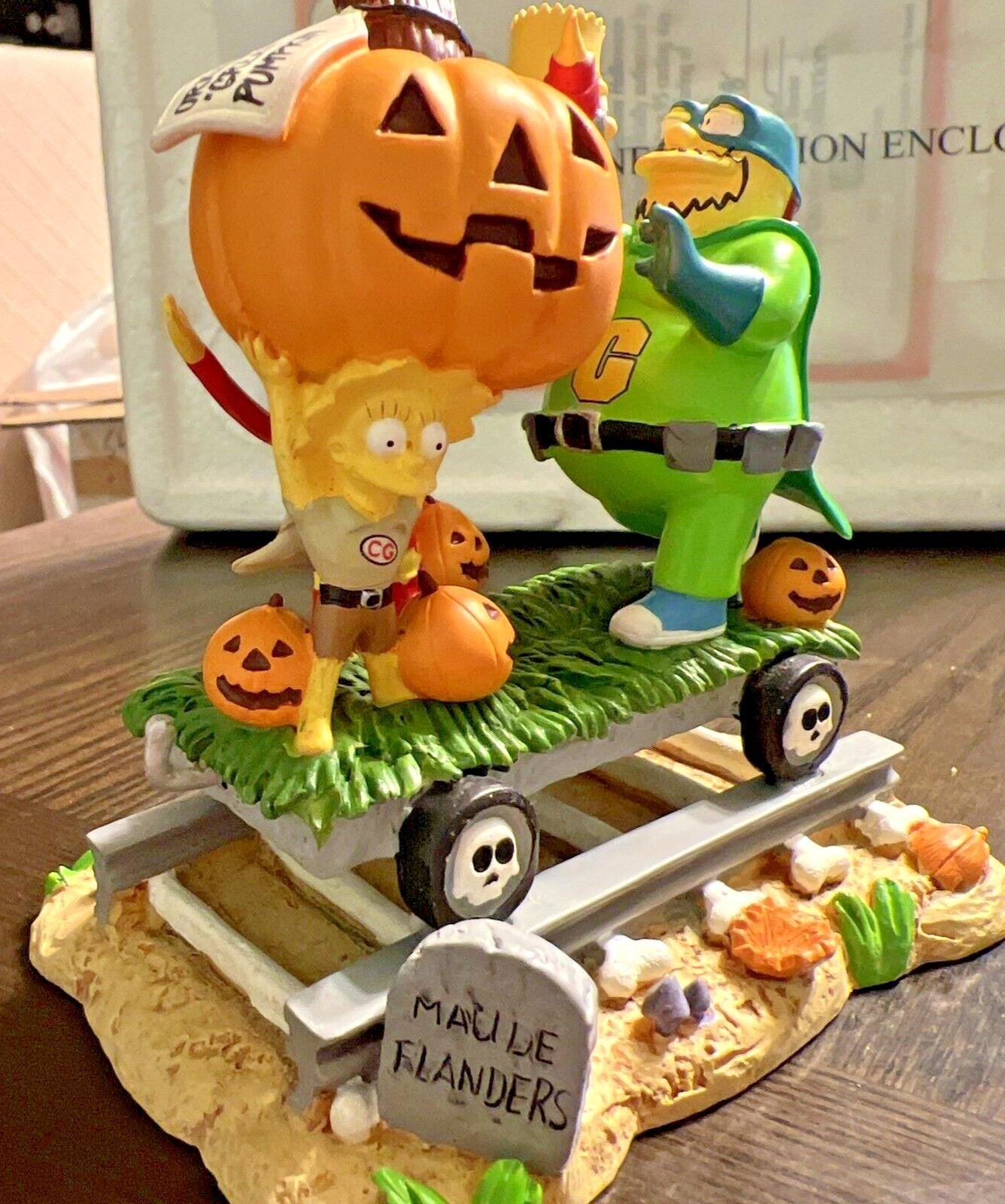 SIMPSONS HAMILTON STATUE SCULPTURE HALLOWEEN TRAIN OF TERROR TO THE RESCUE