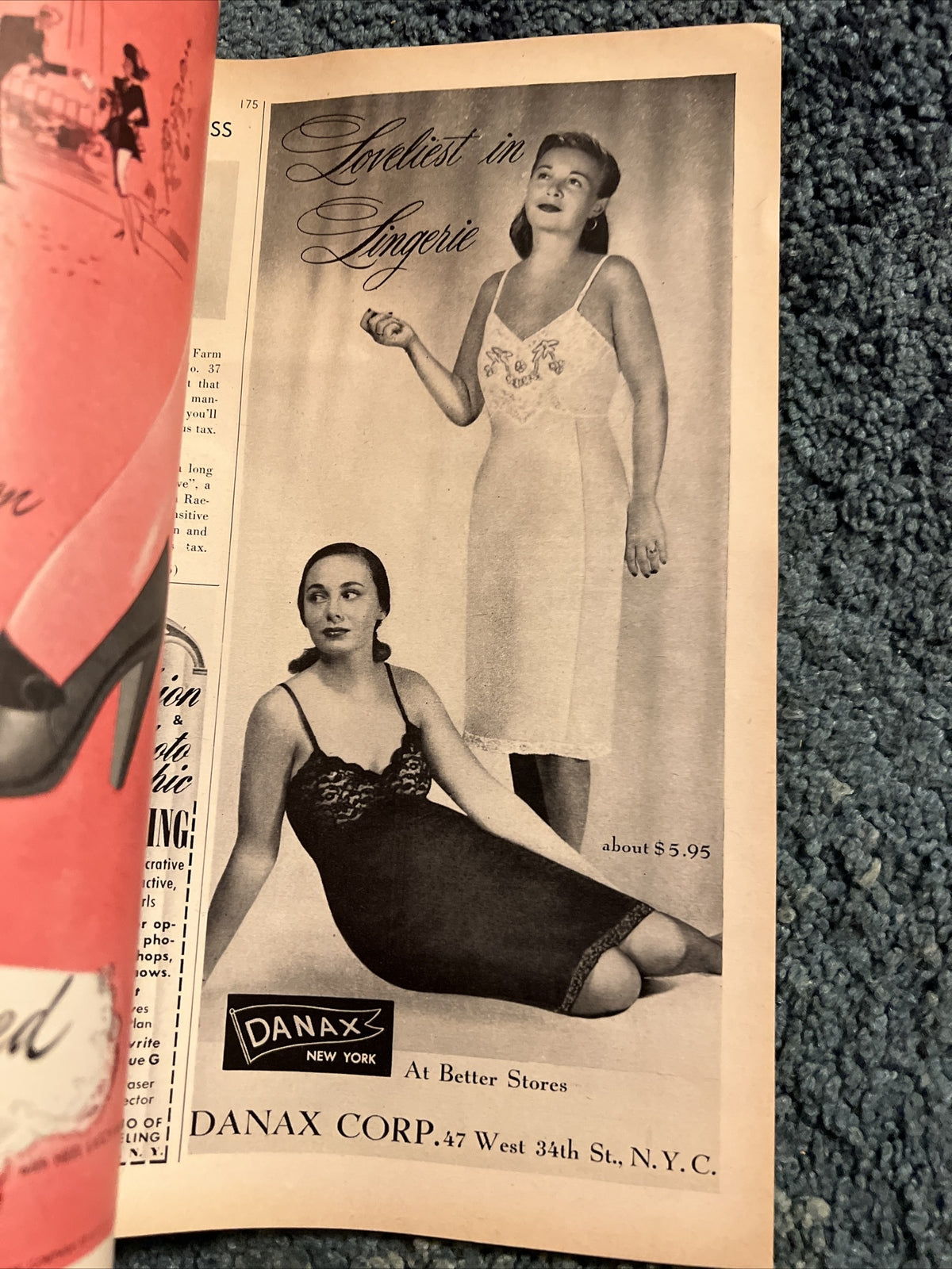 VINTAGE GLAMOUR MAGAZINE OCTOBER 1947 PRETTY GAY AD GOOD LOOKS AND LIVING