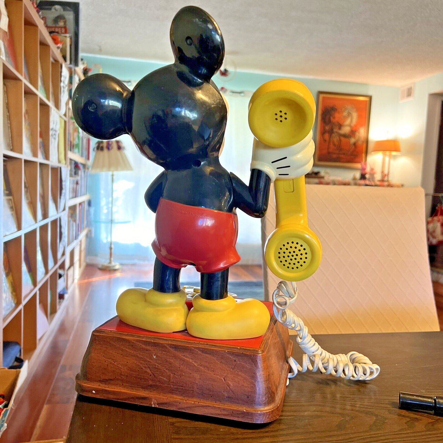 MICKEY MOUSE PHONE 1976 VINTAGE ROTARY NICE SHAPE!