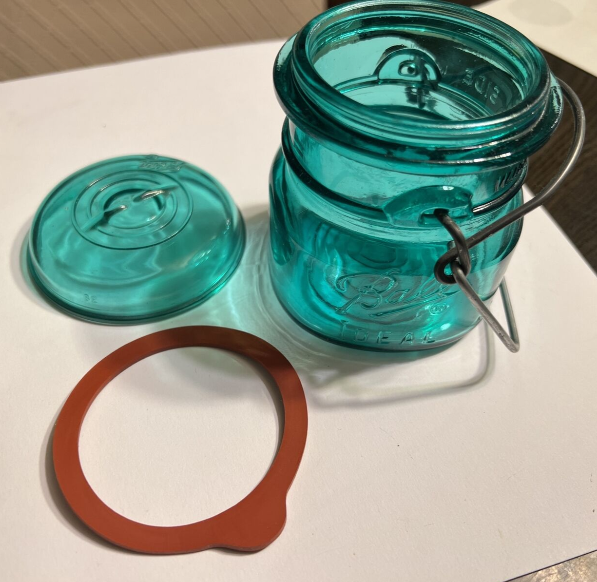 Vintage Ball Ideal Blue Green Bicentennial Eagle 1/2 Pint Mason Jar Lid Seal