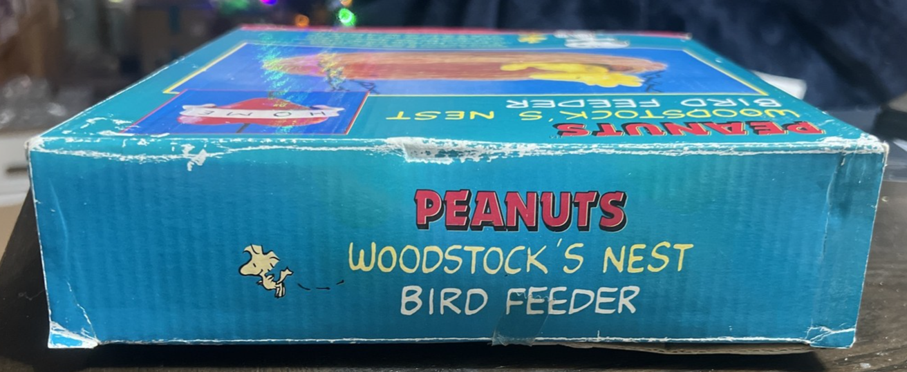 PEANUTS WOODSTOCK NEST BIRD FEEDER MINT and UNUSED IN ORIGINAL BOX