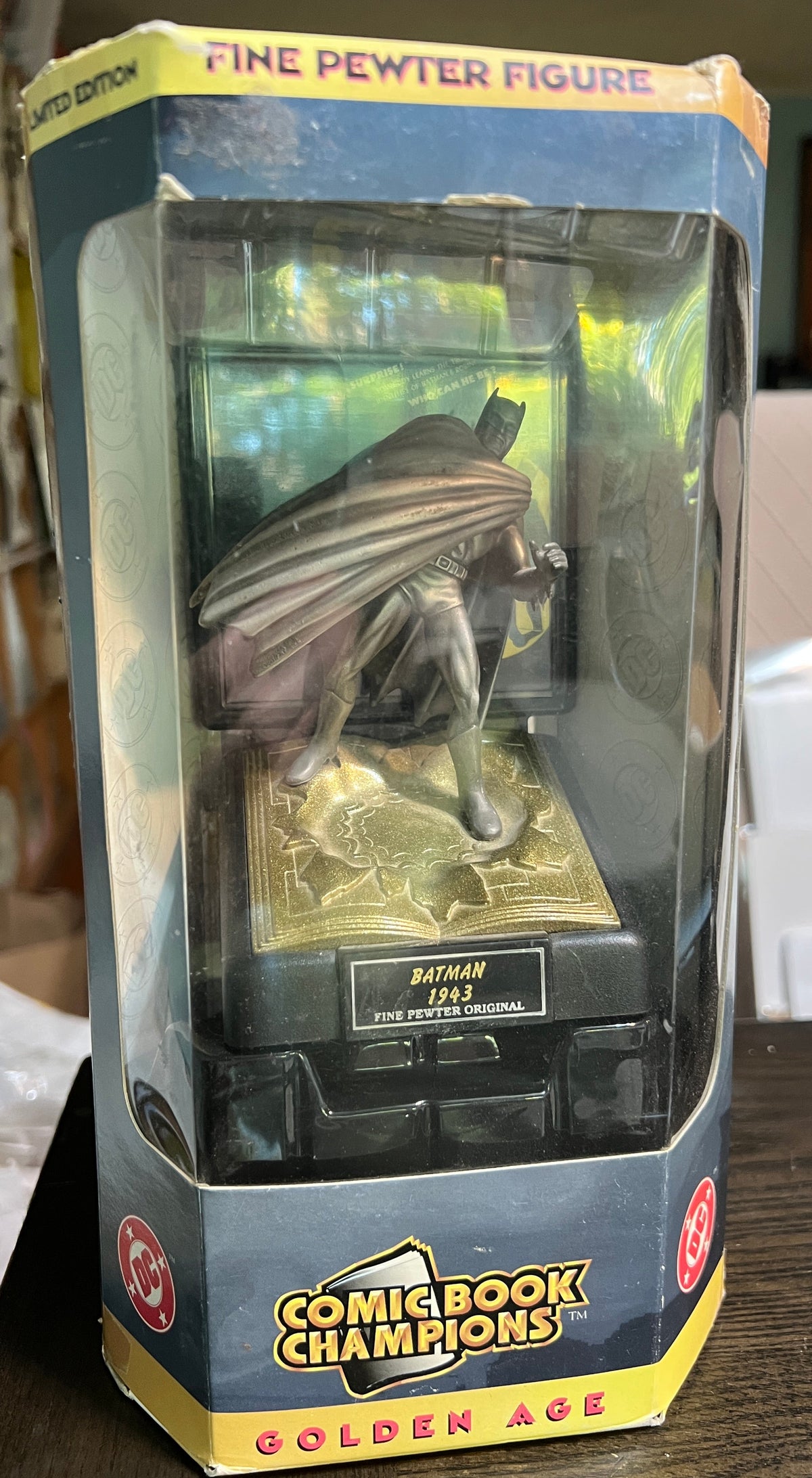 Comic Book Champions Fine Pewter Figure - Batman 1943 (Golden Age, Limited Edition)